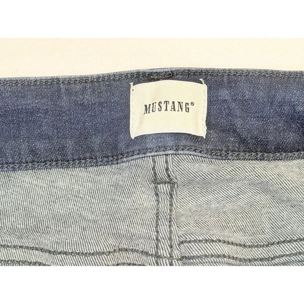 Mustang Crosby Relaxed Straight Jeans Men's 31x30 Dark Wash Stretch Denim